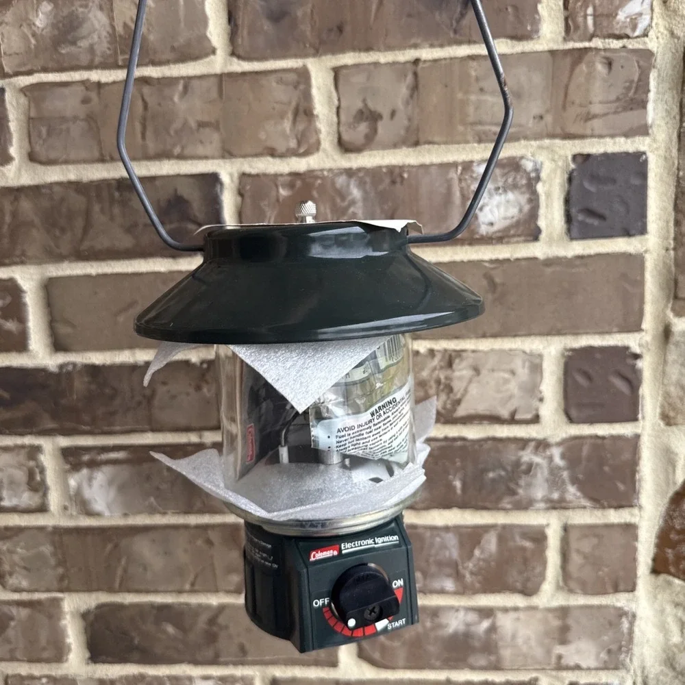 Vintage Coleman Lantern Electronic Ignition Propane Camping Model 5154A700